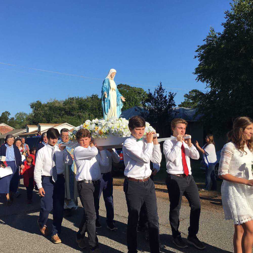 Children of Mary procession